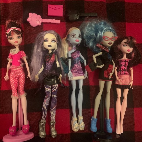 Monster High Dolls lot - Picture 1 of 9